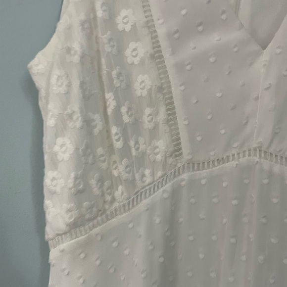 Boho Handkerchief Asymmetrical White Dress - Picture 4 of 4